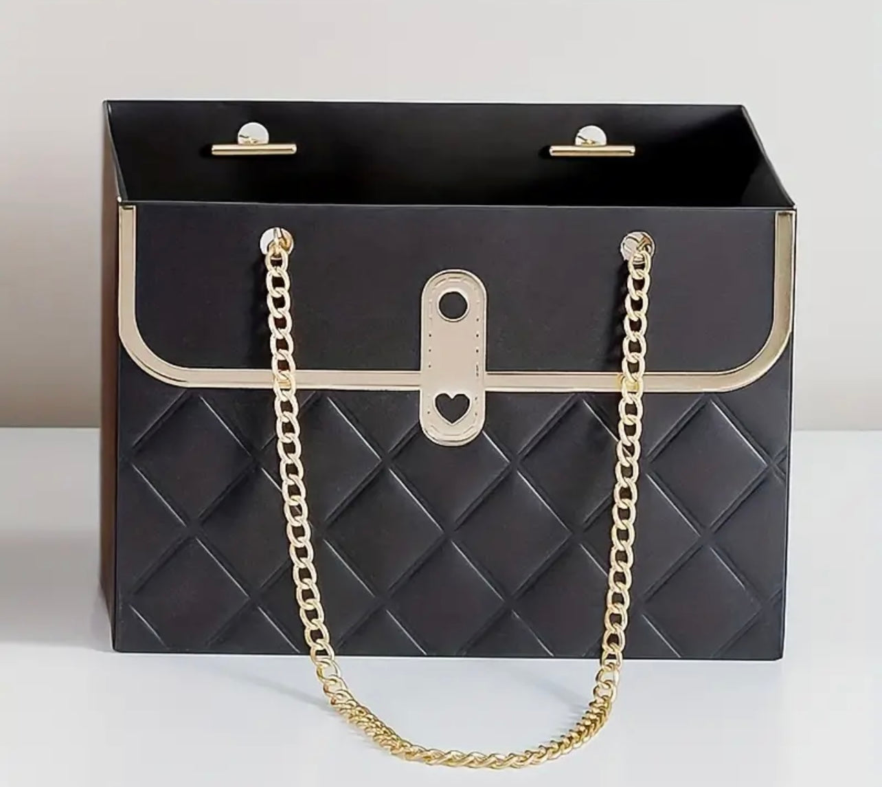 Flower/Gift Bag with chain (1 pc)