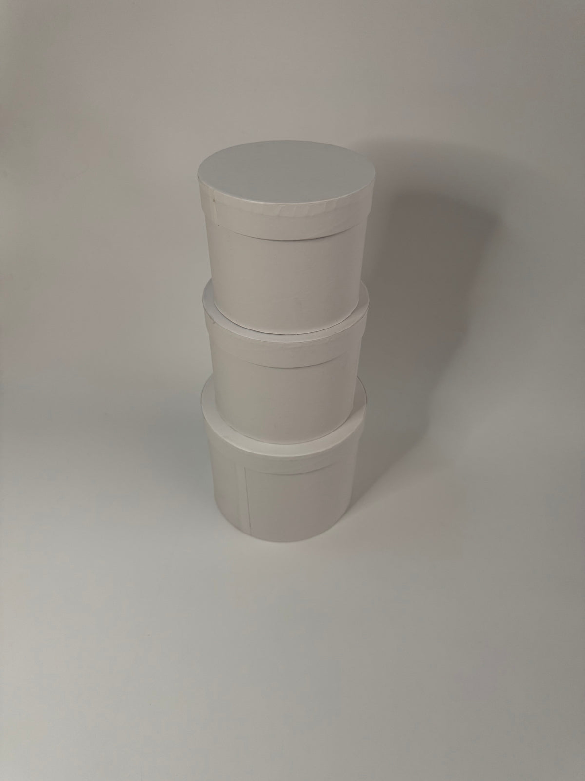Round Boxes (1 pc)